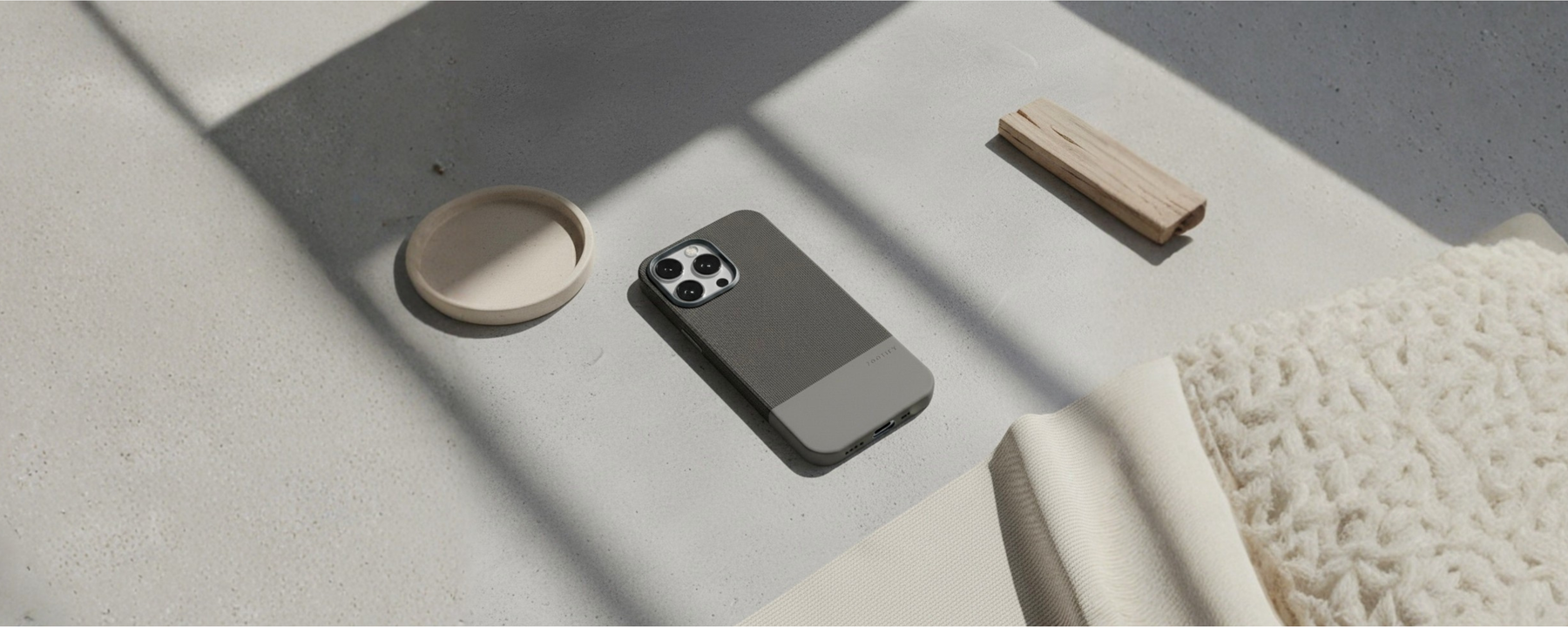 ForgeCraft – Titanium Gray Vintage Leather Grip Case for iPhone 16 pro banner 1