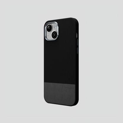 ForgeCraft – Vintage Leather Grip Case for iPhone 15