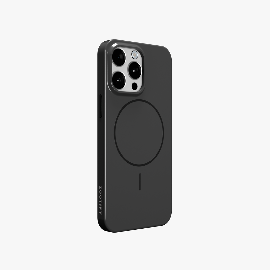 GlossCraft – Black Classic Glossy Magsafe Phone Case for iPhone 15 pro