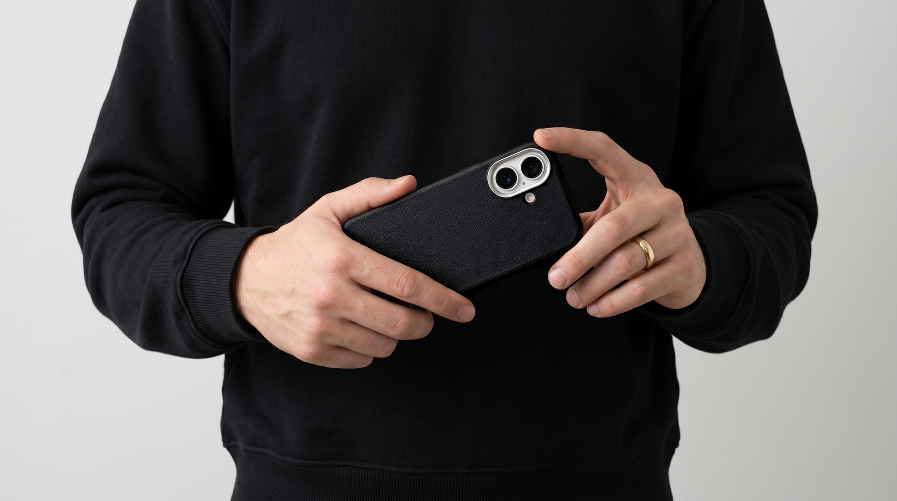 Primo – Black Leather Premium MagSafe Case Cover for iPhone 17 banner 2